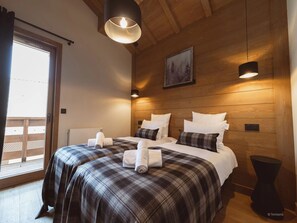 Apartment | 5 bedrooms - Refined Ski Apartment Facing Mont Blanc (Combloux)