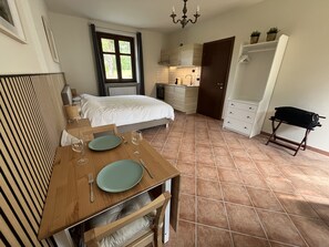 Internet, bed sheets - Panoramic Estate in the Langhe with Pool - Up to 12 Guests, Ideal for Groups (Piemonte)