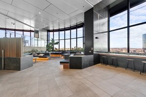 Reception - Panoramic Views Apartment & High-rise Pool and Gym (Brisbane)