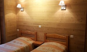 Room - 3 Rooms for 6 People (Le Grand-Bornand)