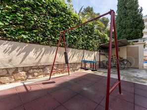 Children’s area - 110-VAN GOGH -MAGNIFICENT AND SPACIOUS APARTMENT (Salou)