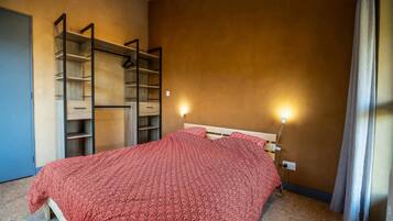 2 bedrooms, individually furnished, iron/ironing board