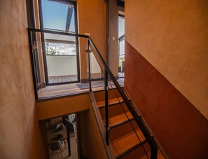 House | Interior - Mountain-view Eco-friendly Cottage (Marcoux)