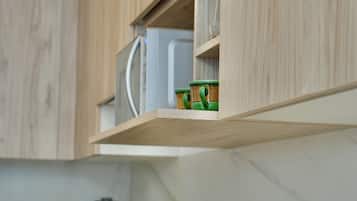 Deluxe-Apartment, Balkon, Bergblick | Eigene Küche