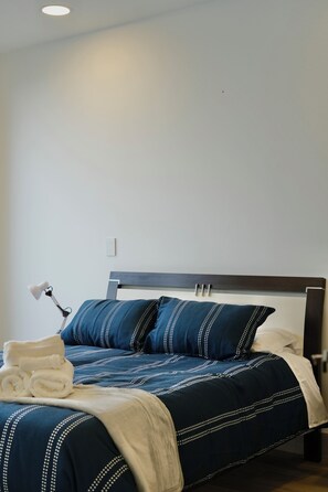 Deluxe Apartment, Balcony, Mountain View | Blackout drapes, free WiFi - Apartments in Cumbaya near Airport (Cumbayá)