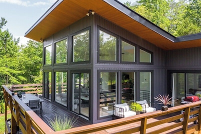 Lakefront Retreat with Hot Tub + Fire Pit + Water Views at Hyco Lake