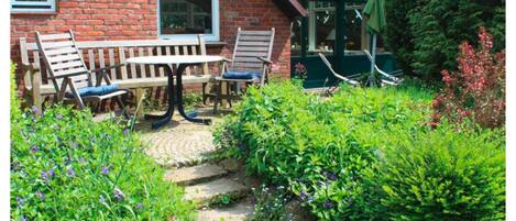 Talo | Ulkoruokailutilat