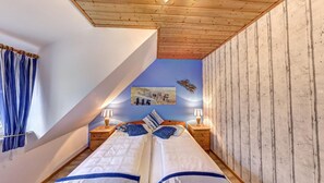 House | 2 bedrooms, individually furnished - Ferienhaus in Burhave (Butjadingen)