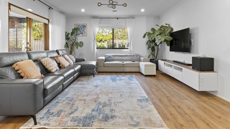 Family Escape With Private Courtyard