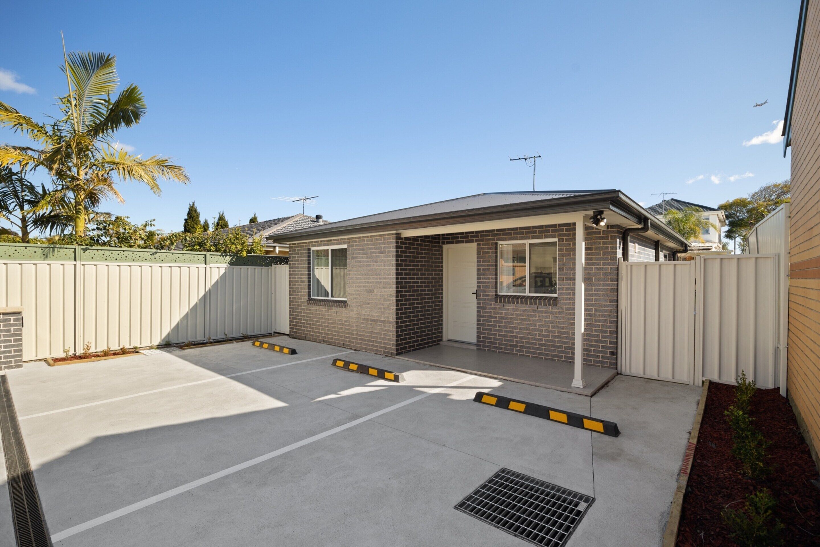 Apartment | Reception