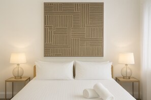 Apartment - Sunlit Coastal Retreat Close to Cafes and Beach (Sydney)