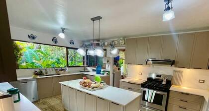 2-bedroom villa in serene Altos de Chavon with AC