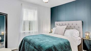 Bureau, Wi-Fi gratuit, draps fournis