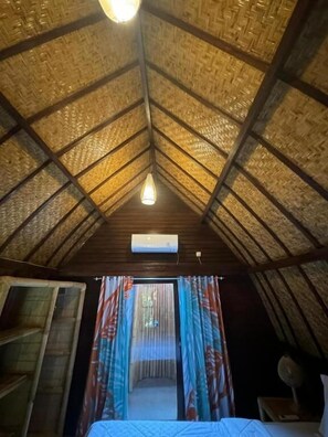 In-room safe, desk, blackout drapes, free WiFi