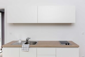 Apartment | Private kitchen - Apartments Villa Karmen - Comfort One-bedroom Apartment With Terrace (Dubrovnik)