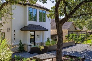 Exterior - West Lake, Kitchen, Private - The Gem (Austin)