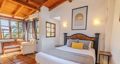Casa Hidalgo Hideaway