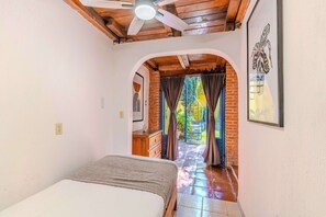 Room - Casa Hidalgo Hideaway (Chapala)