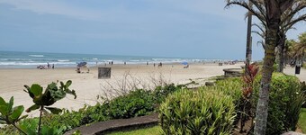 Cozy house in Solemar, 3 minutes from the beach, pets allowed.