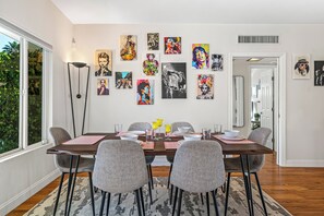Dining - Mid-Century Mountain Paradise - Nestled in the heart of Araby, a Palm Springs' coveted neighborhood (Palm Springs)
