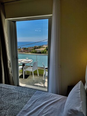 Deluxe Διαμέρισμα, 2 Υπνοδωμάτια, Μπαλκόνι, Θέα στη Θάλασσα | Ηχομόνωση, σίδερο/σιδερώστρα, δωρεάν Wi-Fi 
