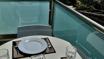 Apartament Deluxe, 2 dormitoris, balcó, vistes al mar | Terrassa o pati