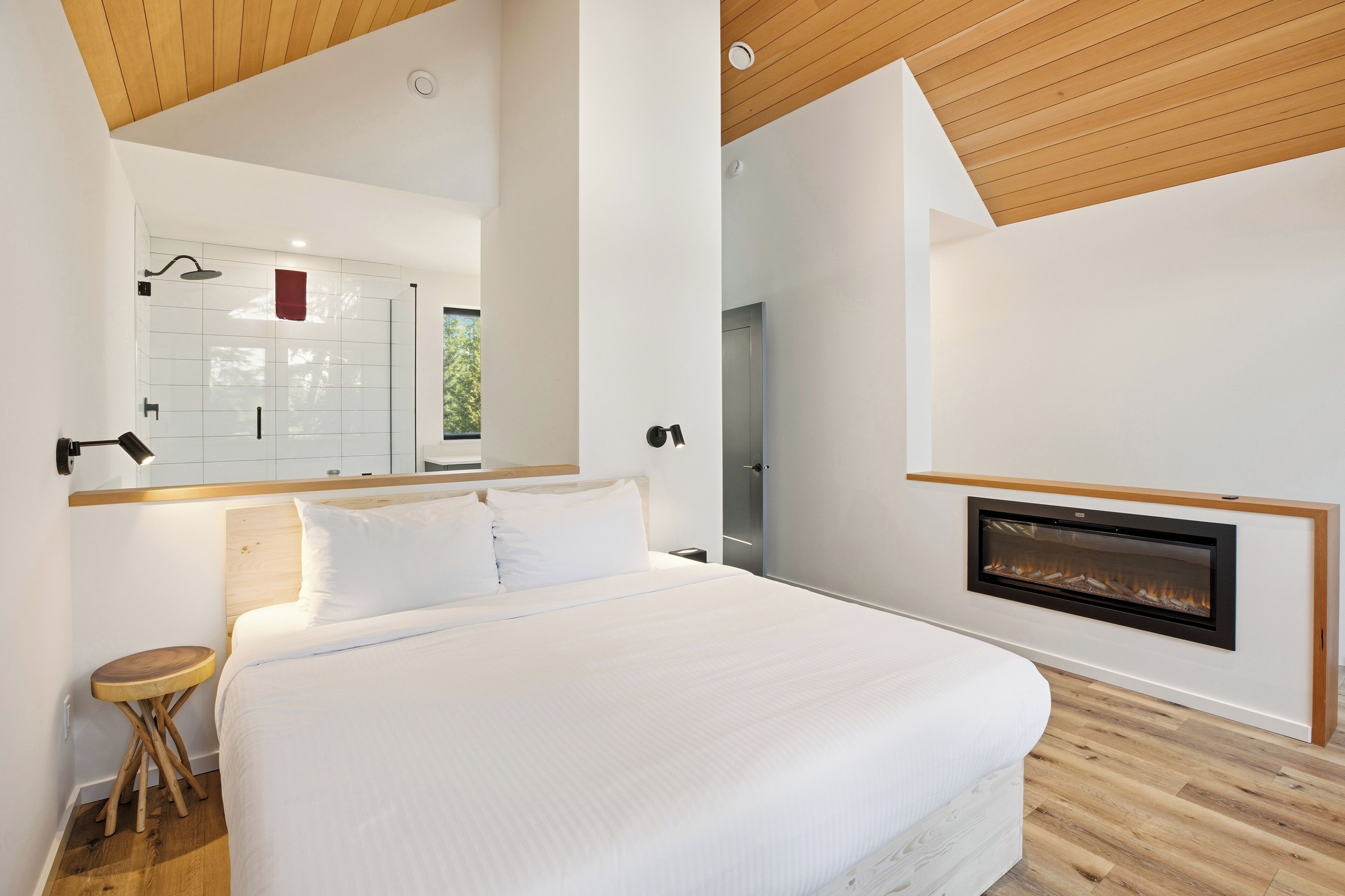 1 chambre, fer et planche à repasser, Wi-Fi, literie fournie