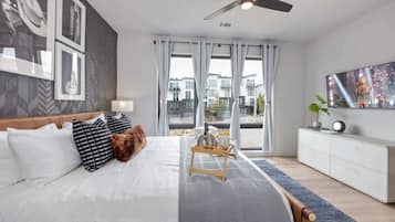 8 bedrooms, iron/ironing board, travel crib, free WiFi
