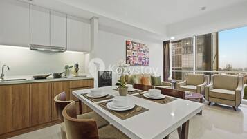 Apartment, 2 Bedrooms, City View | Dining room
