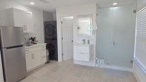 Microwave, stovetop, dishwasher