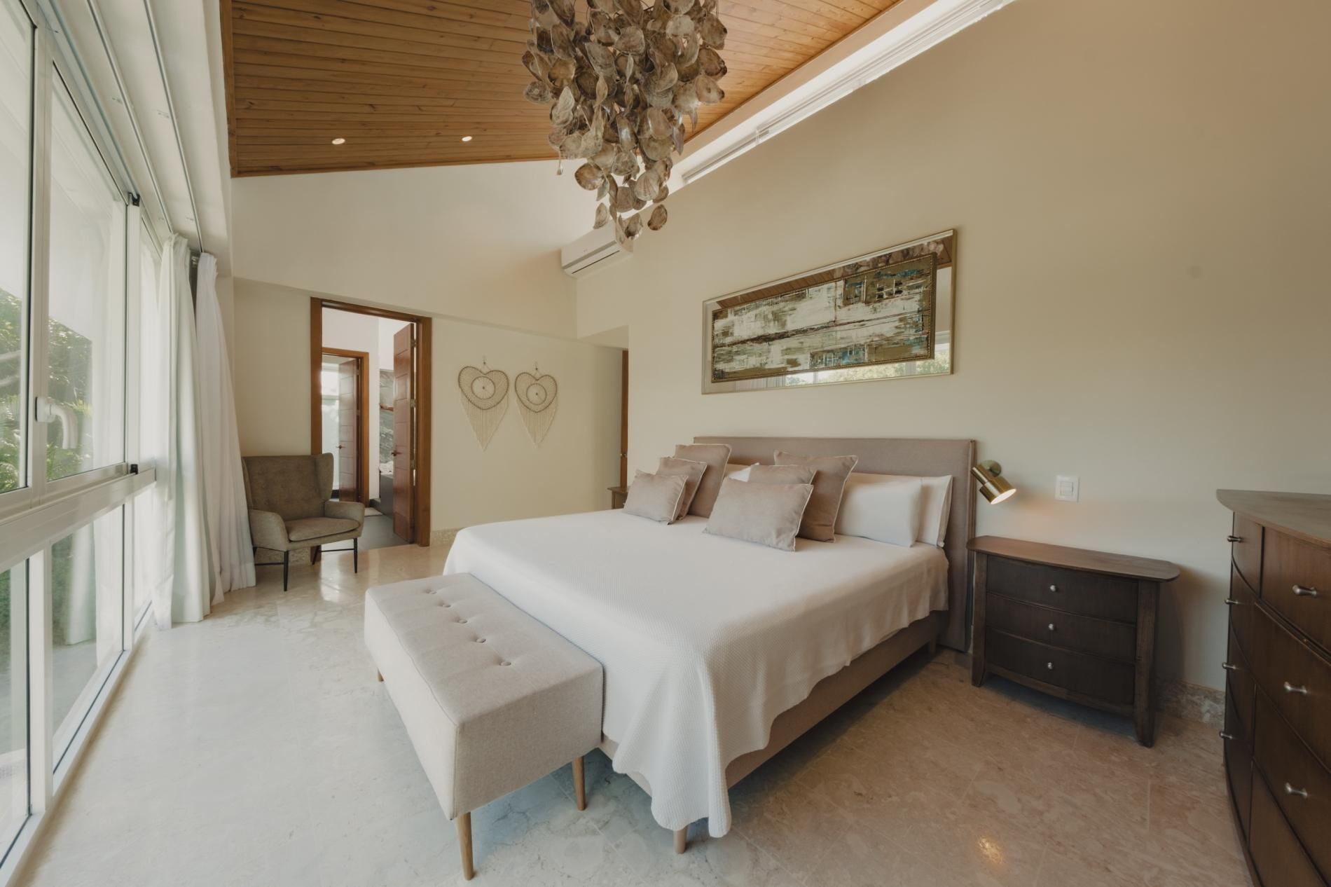 6 soverom, wi-fi og sengetøy