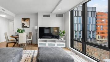 Apartment, 2 Bedrooms | Living area