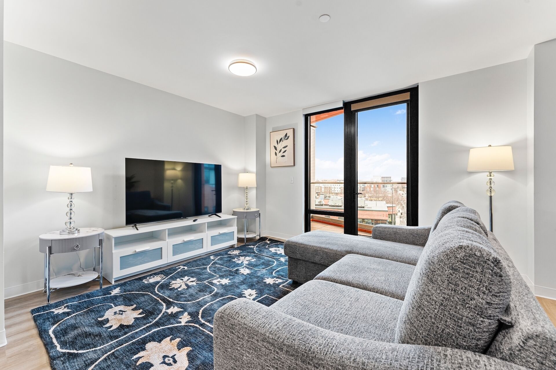 Apartment, 1 Bedroom | Front of property