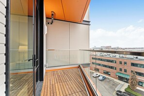 Apartment, 1 Bedroom | Interior - Furnished Apts near Harvard Stadium (Boston)