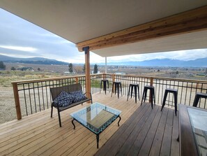 Terrace/patio - Bitterroot valley view! 8 bedrooms with 4 living/kitchen spaces enjoy it all. (Stevensville)
