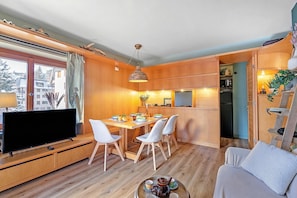 Wohn- und Esszimmer