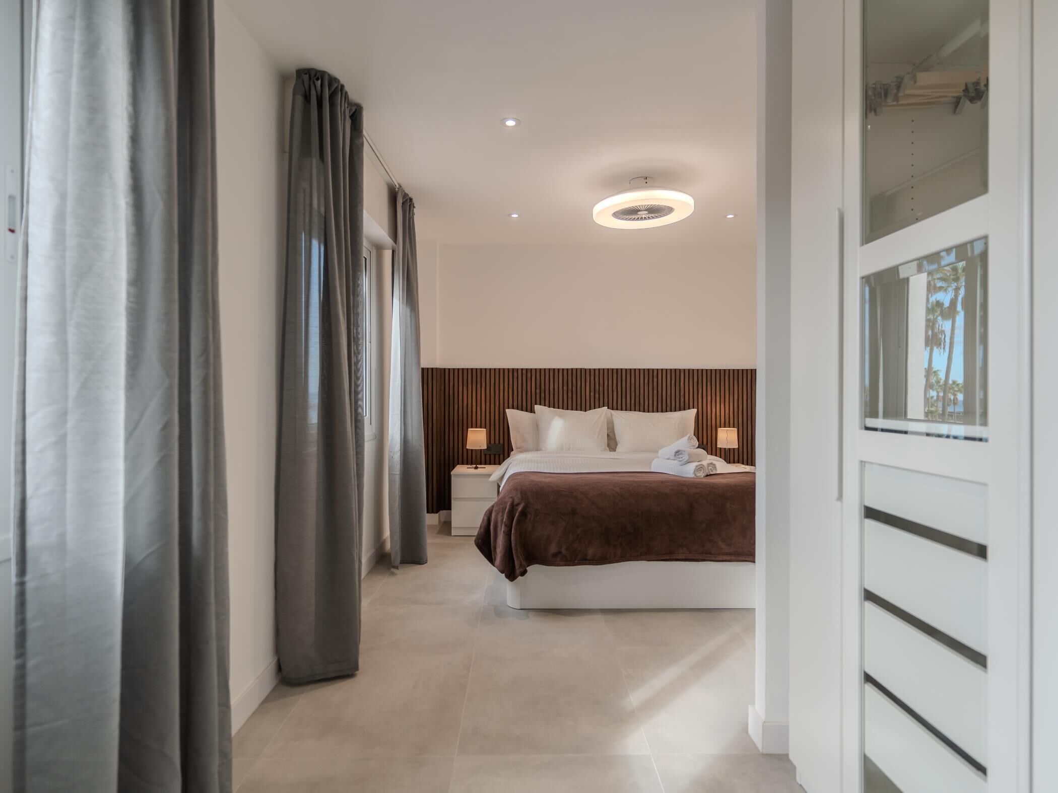 熨斗/熨衣板、上网接入、床单