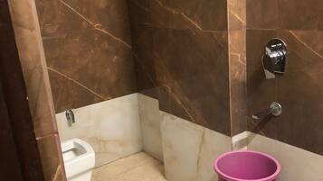 Quarto quádruplo família | Banheiro