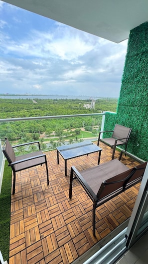 Luxury Apartment, Balcony, Lagoon View | Balcony - Yuum Ha (Cancún)