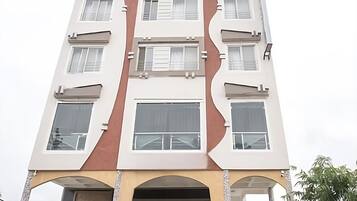 Bagian depan properti