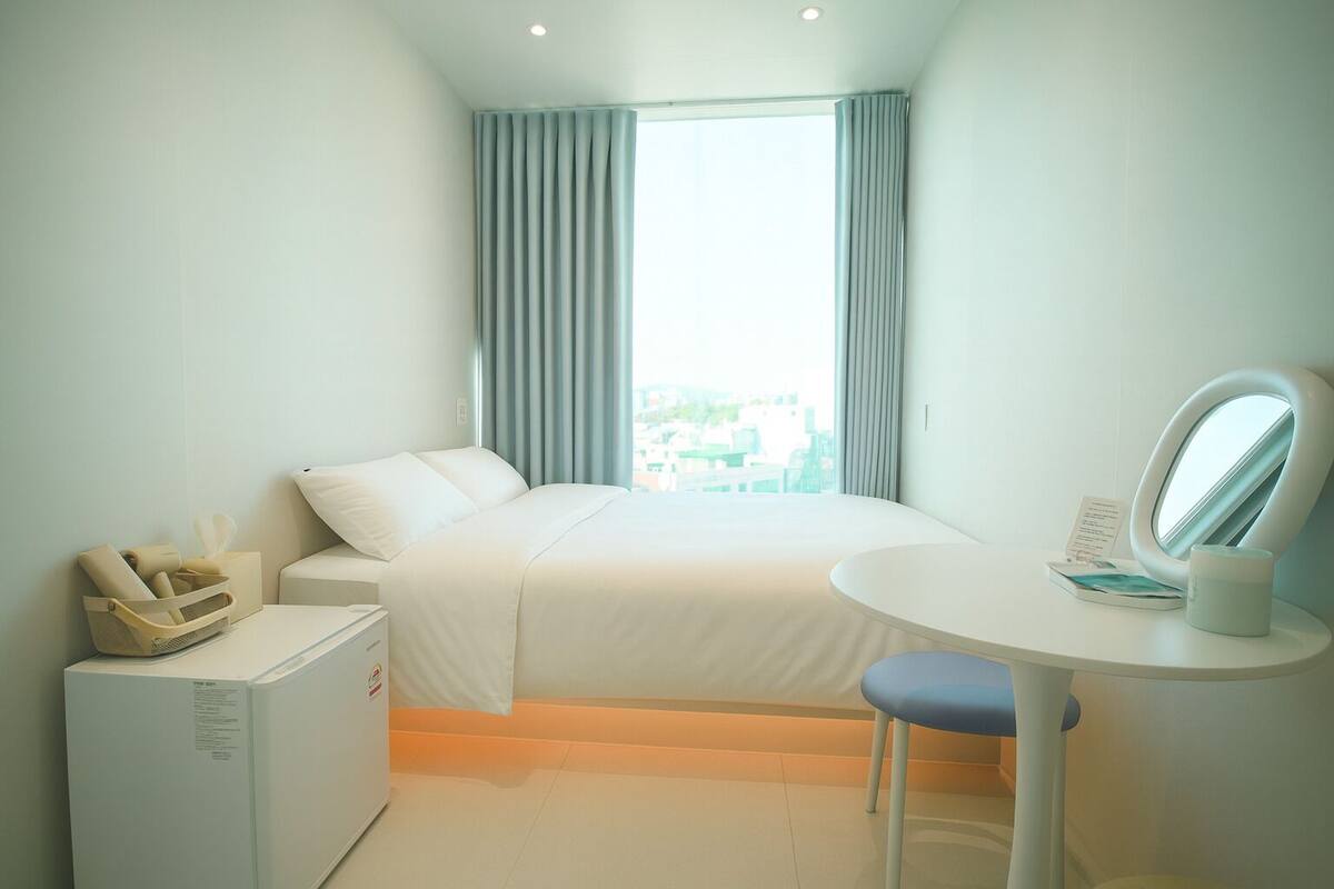 Standard Double Room | WiFi (free)