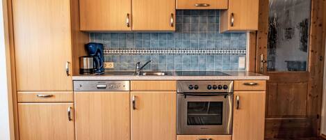 Microwave, oven, dishwasher