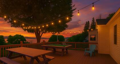 The Saratoga Beachhouse Compound