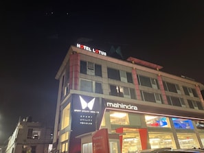 Voorkant van accommodatie