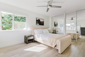 Iron/ironing board, WiFi, bed sheets - Blueground | North Los Altos, pool, nr park (Los Altos)