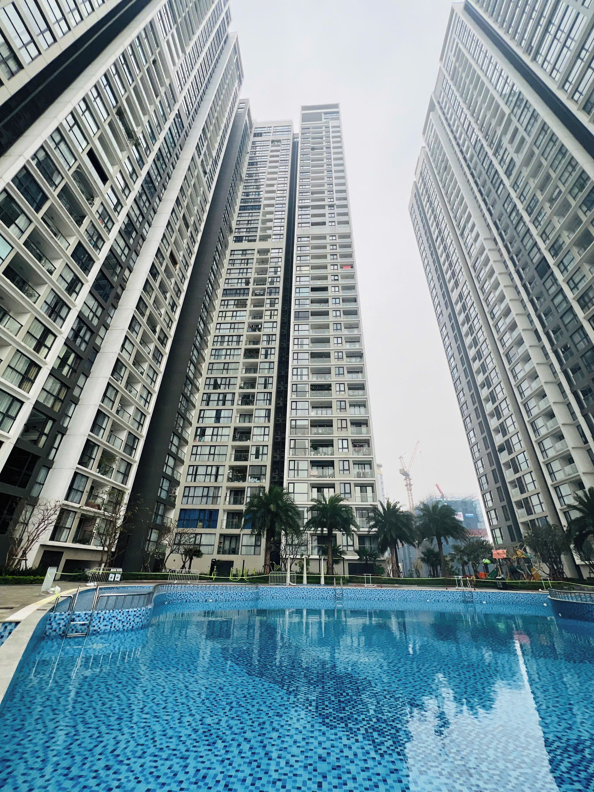 Lasten leikkialue ulkona