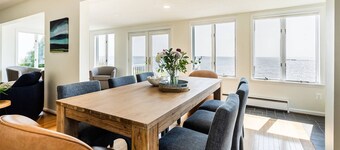 Bayfront Escape in Edgewater with Deck, Balcony, and Walk to Beach