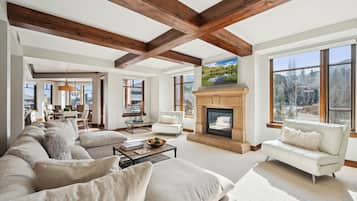 Smart TV, fireplace, foosball, table tennis