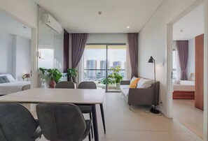 Grand Suite, 1 Bedroom, Club lounge access, Harbour View | Living area | 65-inch Smart TV with cable channels, Netflix, pay films