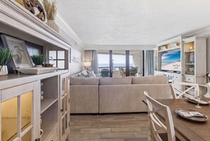 Smart TV - Final June Opening, Lowest Summer Rates, Beachfront Luxury Rental, Gulf Views (Miramar Beach)